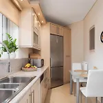 فيلة Hegemoni *