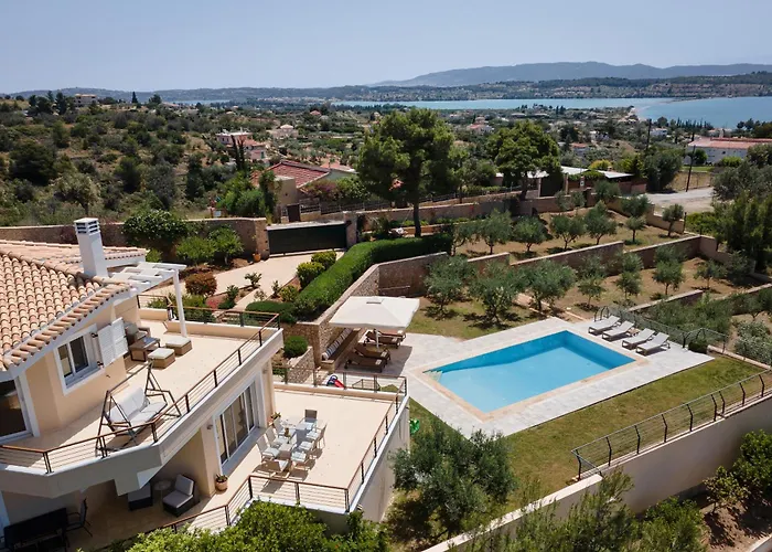 Villa Hegemoni Porto Cheli